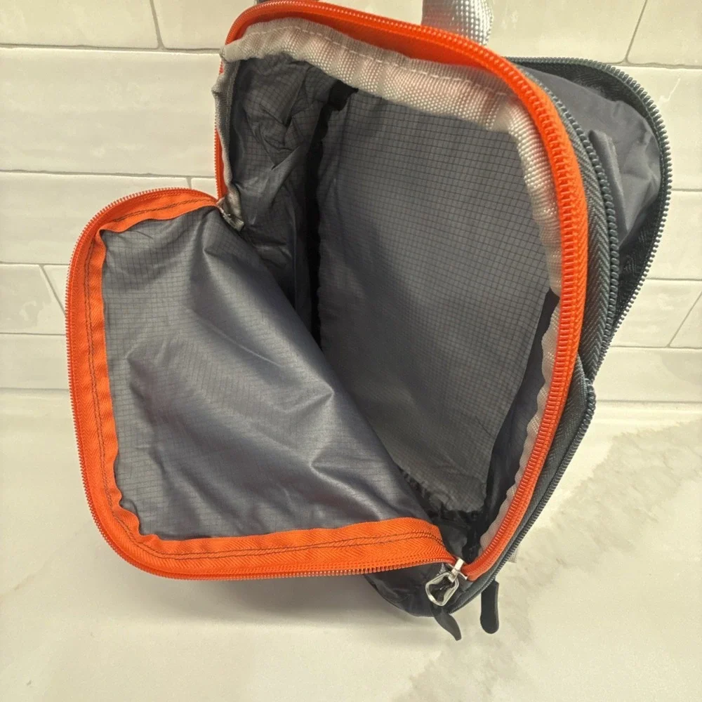 Tripped Travel Gear Packing Cubes – Set of 3 – Includes Soiled Bag - Blue/Orange